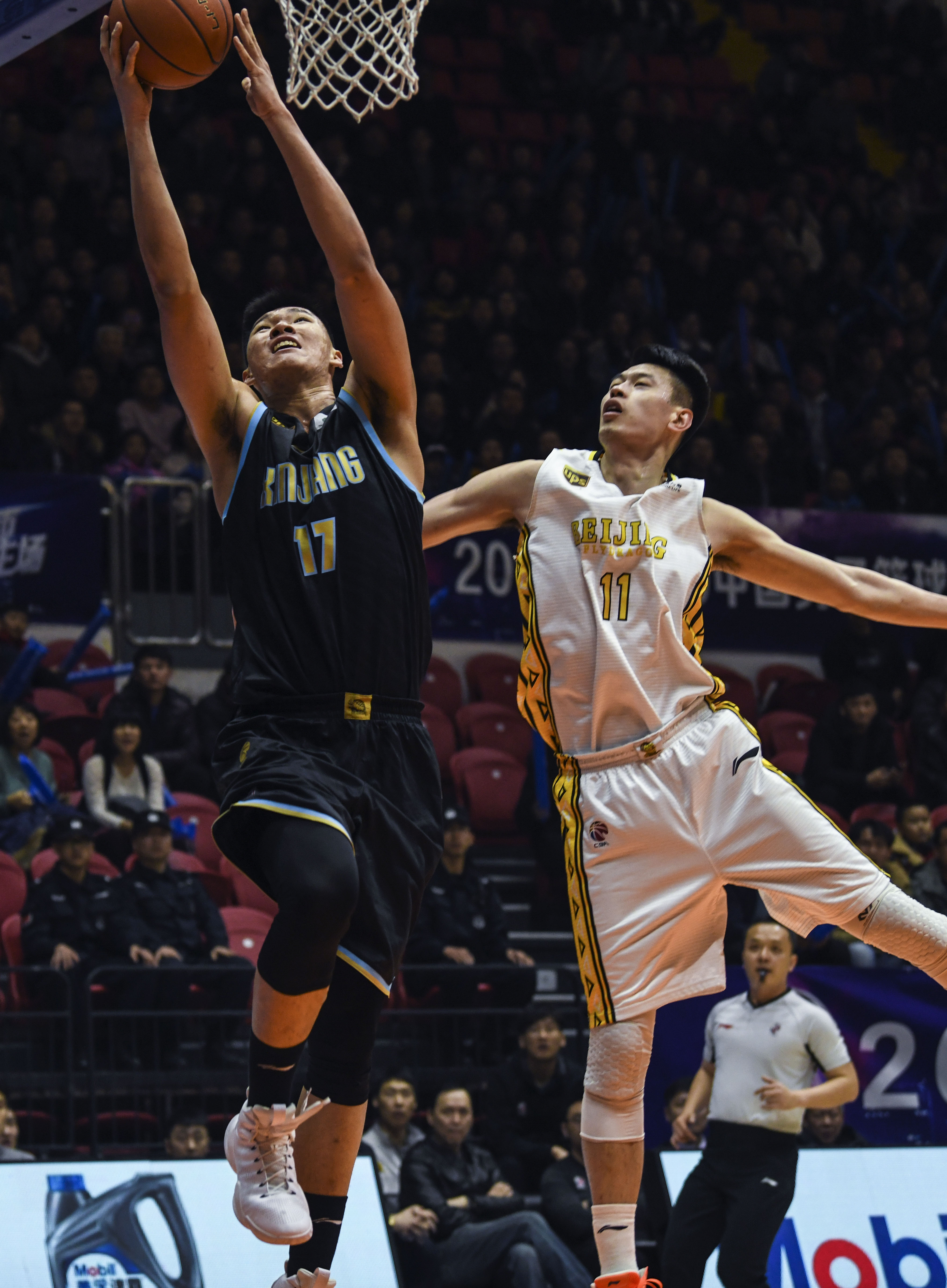 球场翻修工 球场翻修工