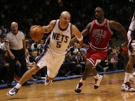 锋队员巧妙 锋队员巧妙