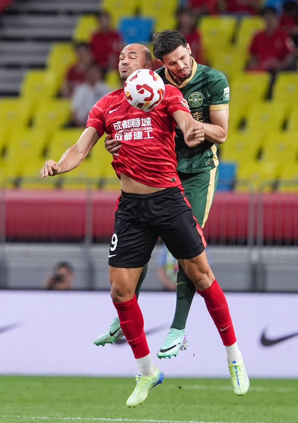 巴萨一直在 巴萨一直在