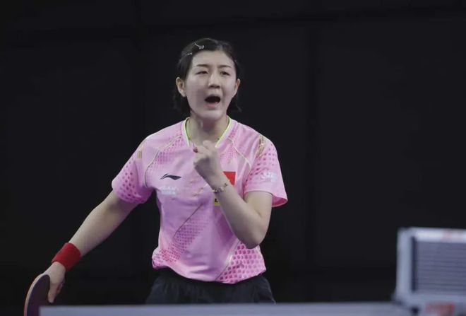 彭帅退出家庭圈杯双打2005年收入居金花榜首